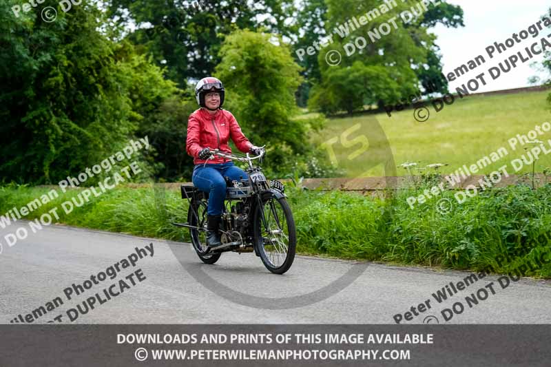 Vintage motorcycle club;eventdigitalimages;no limits trackdays;peter wileman photography;vintage motocycles;vmcc banbury run photographs